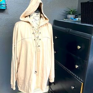 Aerie super soft lace up hooded sweatshirt